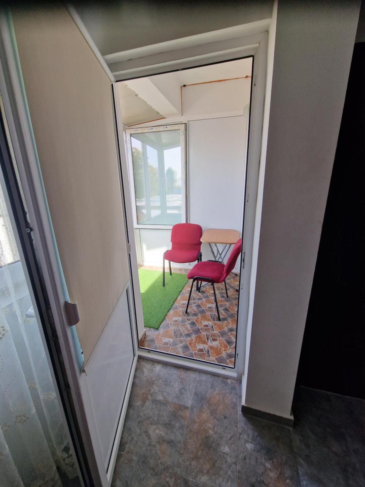 Appartamento Casa Darya-24H Check-In Bucarest Esterno foto
