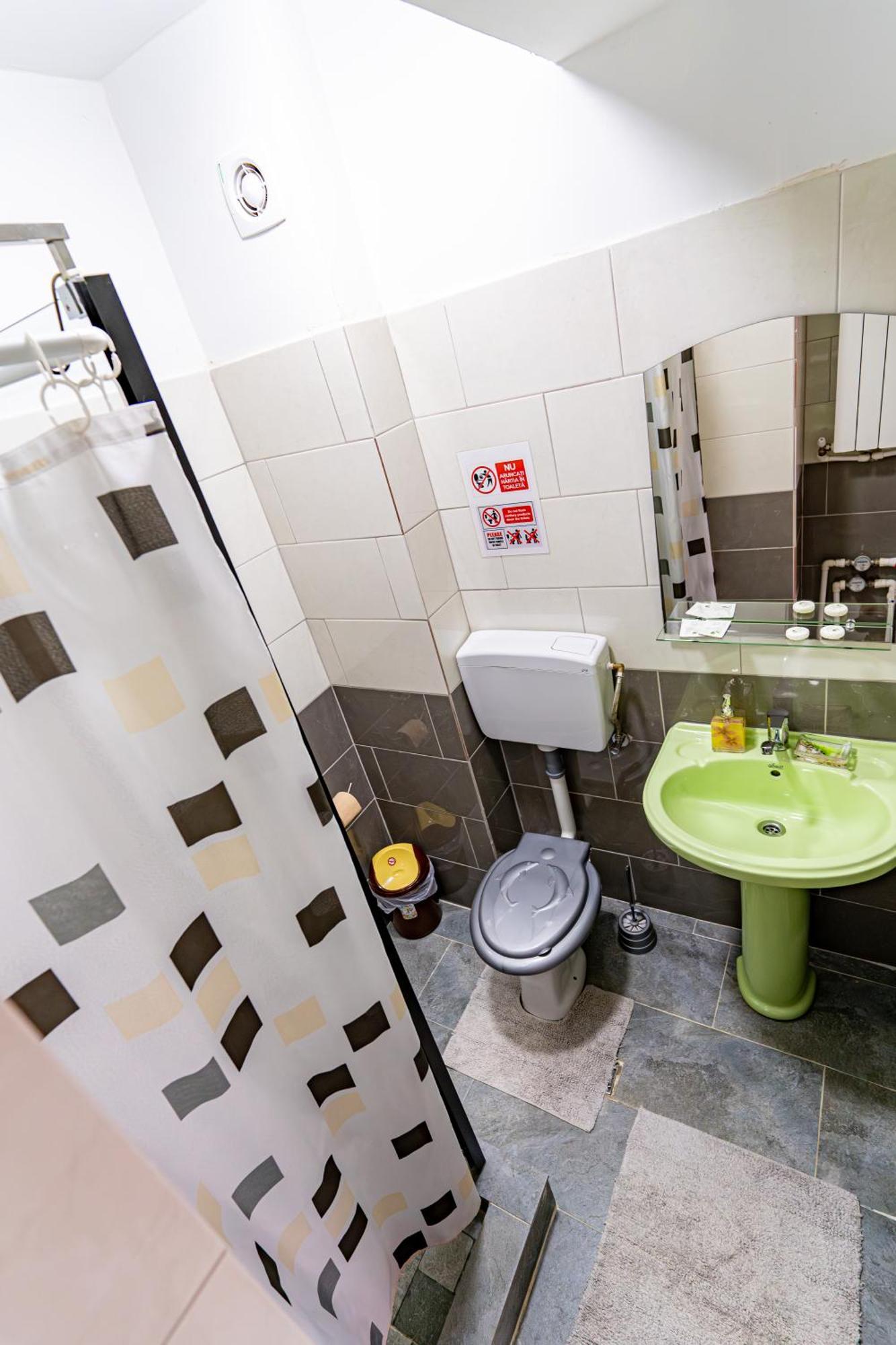 Appartamento Casa Darya-24H Check-In Bucarest Esterno foto