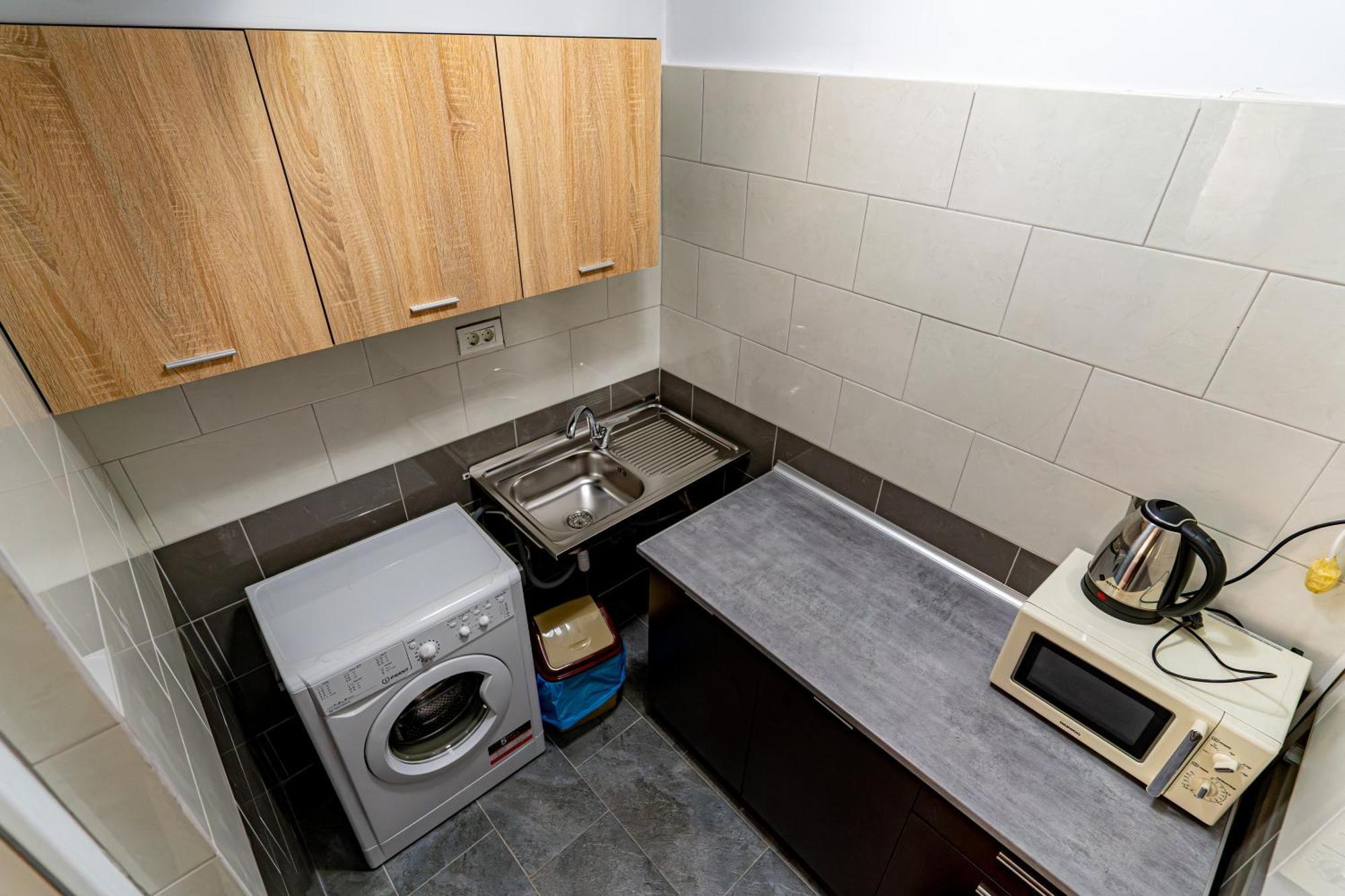 Appartamento Casa Darya-24H Check-In Bucarest Esterno foto