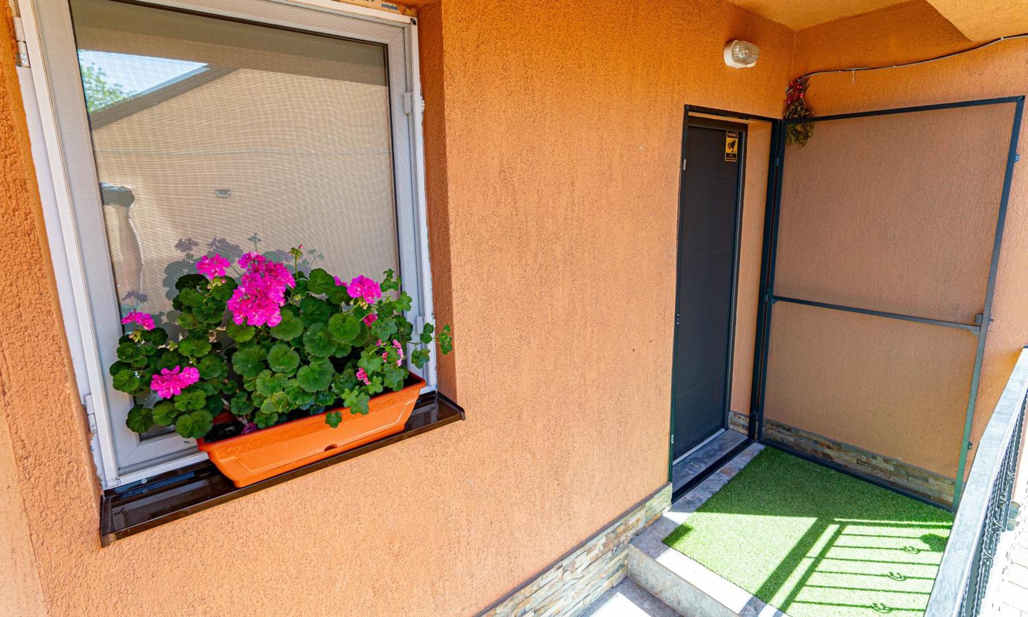 Appartamento Casa Darya-24H Check-In Bucarest Esterno foto